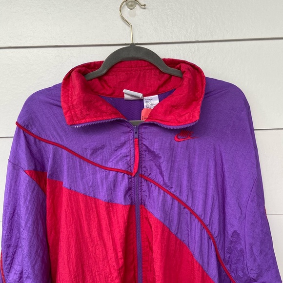 Nike Retro 90s Colorblock Asymmetrical Windbreaker - Picture 2 of 12